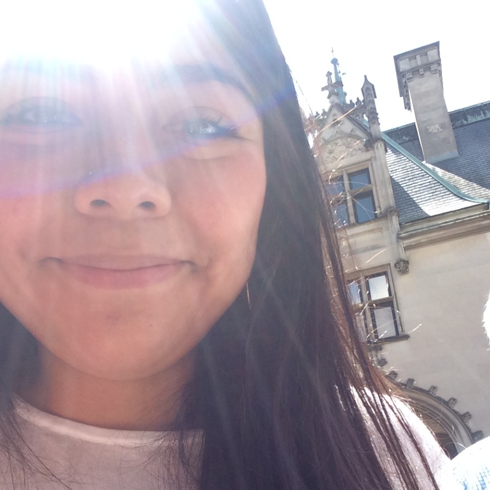 Meet your Posher, Elizabeth